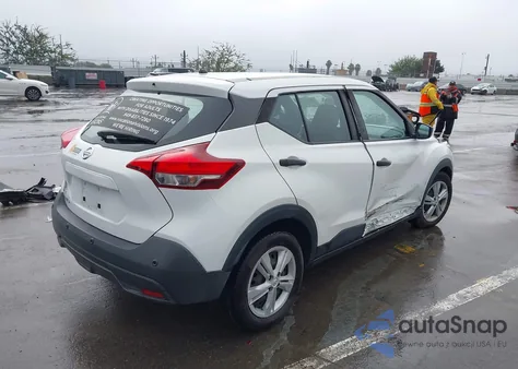 2020 Nissan Kicks S Xtronic Cvt z USA, uszkodzony, nr VIN 3N1CP5BV6LL497970